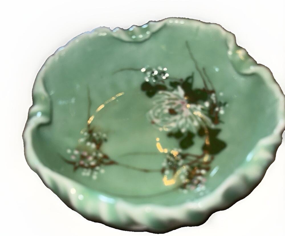 Vintage Japanese Chinoiserie Thumbprint Celadon Ceramic Art Pottery Bowl 8”